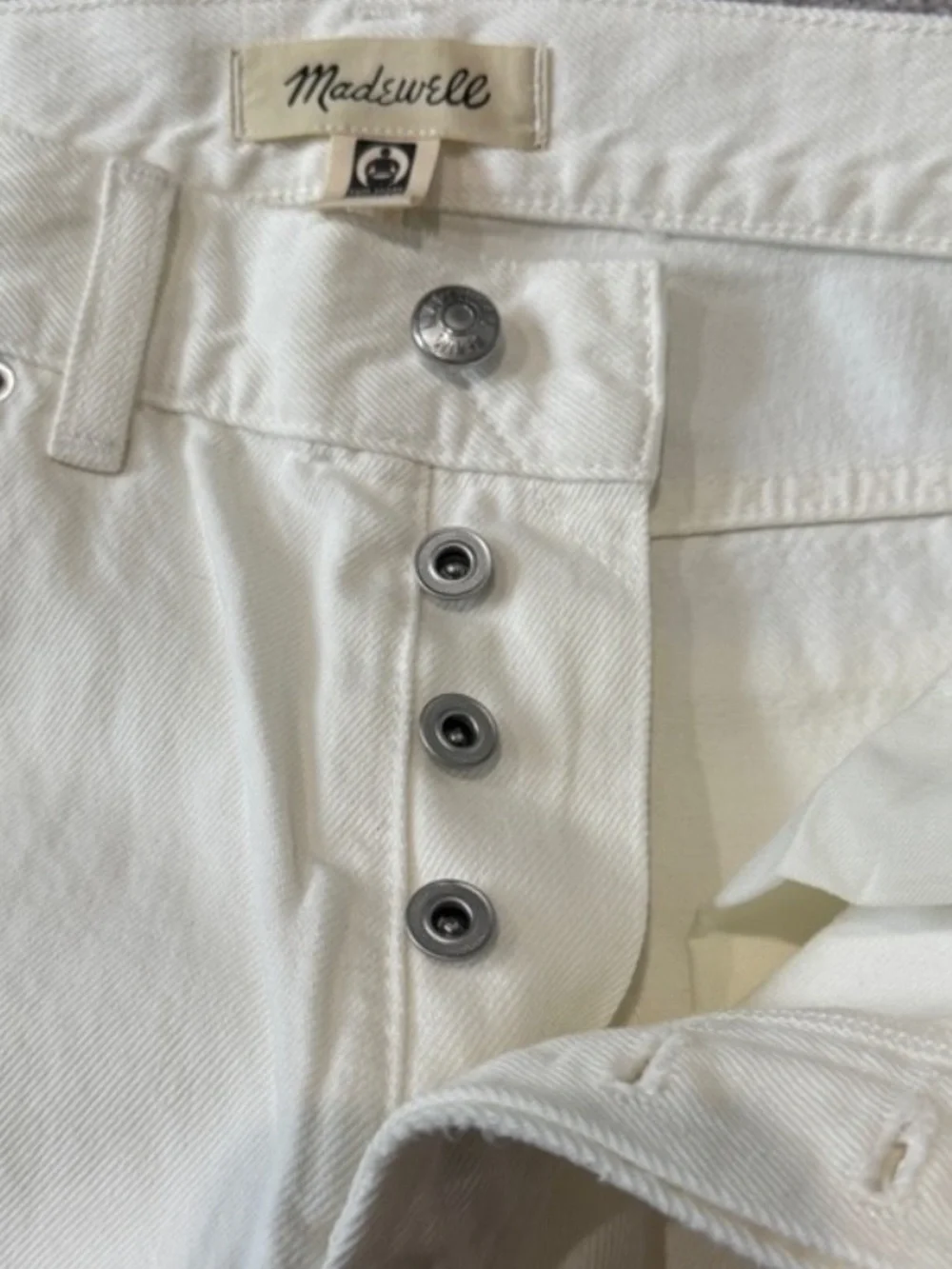 Madewell The Dean Easy Straight Crop White Cotton Torn Denim Jean Size 32 NWT